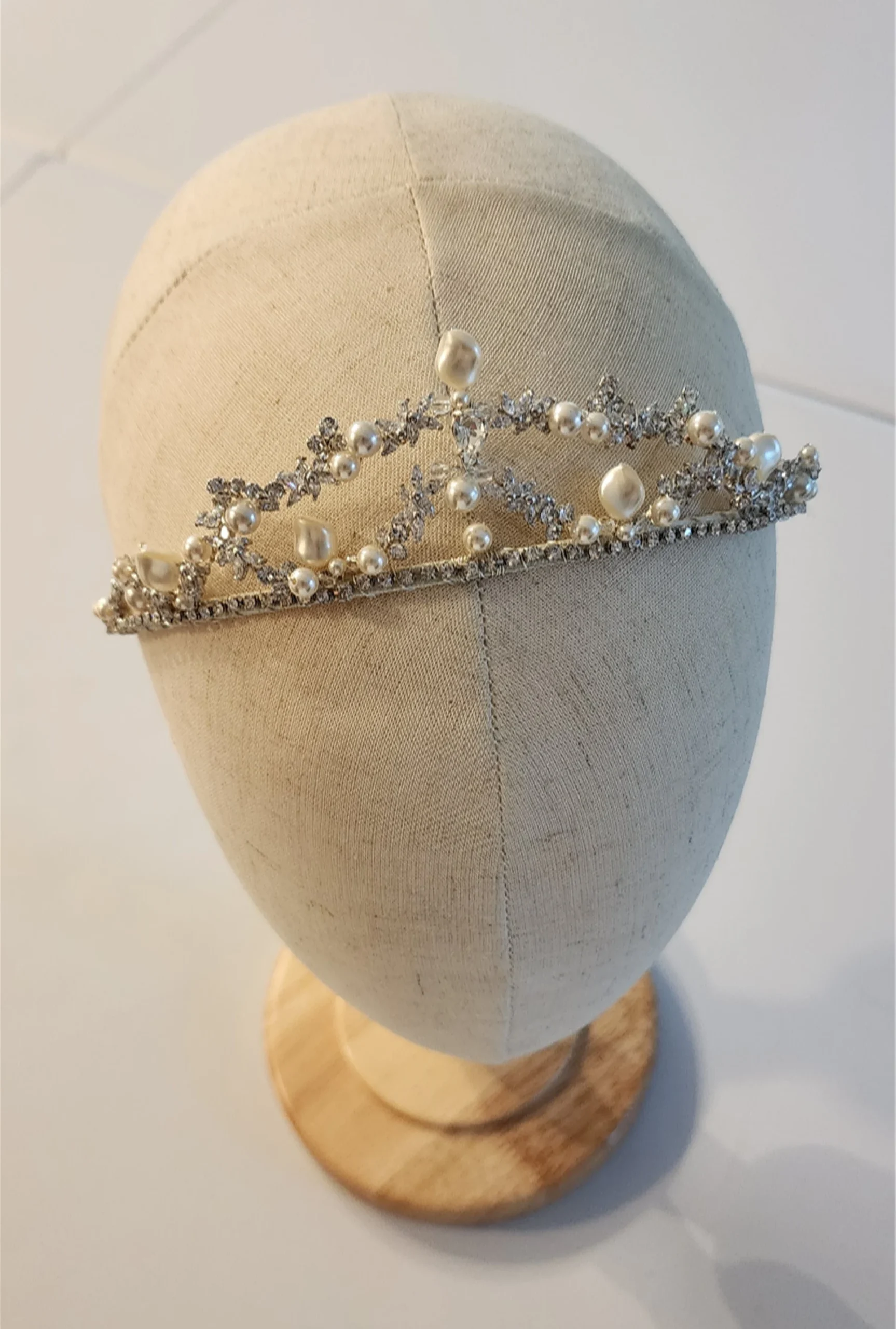 Tiara: A Stage Ready Accessory - Image 3